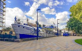 One Of A Kind - Converted Ship In The Heart Of London